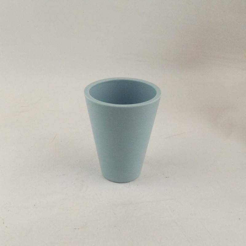 VASO PLAST CONE LISO PEQ - Ref. Y139-1